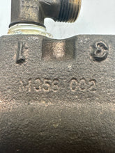 Load image into Gallery viewer, Schrader Centofanti Marine Systems M00020362 / M058002 Speed Controller Air Valve (Used)
