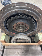 Load image into Gallery viewer, ZF Marine 3080093104 ZFW650 Marine Gear, 5.138 Ratio (Used)