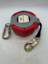Load image into Gallery viewer, MSA 10053560 APTURA LT30 Self Retracting Lanyard (New)