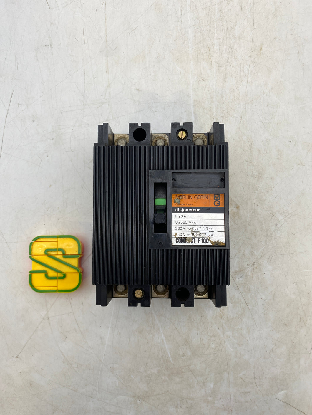 Merlin Gerin F100X3 Circuit Breaker 20A 3P 660VAC (Used)