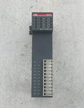 Load image into Gallery viewer, ABB 1TNE968902R2201 D0561 A0 Digital Output Mod, 8 Digital Outputs, 24VDC (Used)