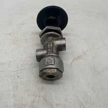 Load image into Gallery viewer, Ingersoll Rand SMB-G618 Push Button Valve (Used)