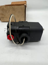 Load image into Gallery viewer, Bellofram 961-070-000 Type 1000 I/P Transducer (Open Box)