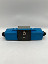 Load image into Gallery viewer, Eaton Vickers DG4S4-018C-H-60 Directional Control Valve (No Box)