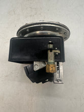 Load image into Gallery viewer, Hubbell 69HAU3 Pressure Switch w/ Unloader (No Box)