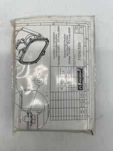 Aqua Signal 9840082800 Lampholder, R7S-15 Halogen *Pack of (2)* (New)