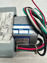 Load image into Gallery viewer, Siemens ITE Telemand MOJ6120 Electrically Operated Mechanism (Used)