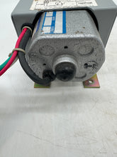Load image into Gallery viewer, Siemens ITE Telemand MOJ6120 Electrically Operated Mechanism (Used)