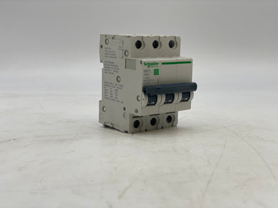 Square D-Schneider Electric M9F22332 Circuit Breaker, 32A (Open Box)