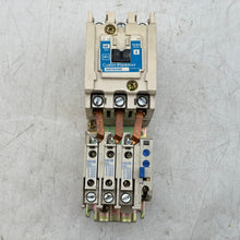 Load image into Gallery viewer, Cutler-Hammer AN16GN0AB Size 2 Starter w/ 110/120V Coil, H2012B-3 (Used)