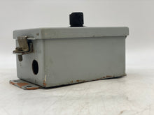 Load image into Gallery viewer, Singer Marine Window Wiper Controller, 115VAC/DC (Used)