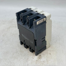 Load image into Gallery viewer, Cutler-Hammer HFD3070L Circuit Breaker, 70A, 3 Pole (Used)