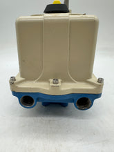 Load image into Gallery viewer, Valvcon VW300HKS2N115AC Electric Valve Actuator (Used)