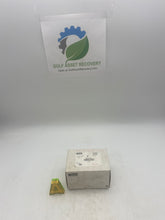 Load image into Gallery viewer, Parker 16-8 RA-SS Reducing Adapter, *Box of (5)* (New)