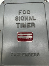 Load image into Gallery viewer, Kahlenberg M-411 Type 2-2283 Fog Signal Timer, Size 24VDC (Used)