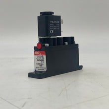 Load image into Gallery viewer, Ingersoll Rand ARO A249SS-024-D Solenoid Air Control Valve (New)