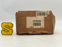 Load image into Gallery viewer, Ingersoll Rand ARO 118605-8-G Pneumatic Manifold (New)