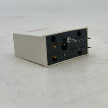 Load image into Gallery viewer, Opto 22 G4AD7 0-10VDC I/O Module, *Lot of (9)* (Used)