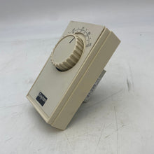 Load image into Gallery viewer, Dayton 4PU49 Heating Control Thermostat *Lot of (2)* (Open Box)