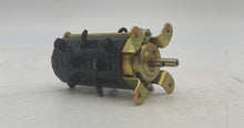 Load image into Gallery viewer, Electroswitch 101205A-3 0020  Series 101 Rotary Switch (New)