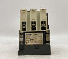 Load image into Gallery viewer, Siemens 3TF4722-0AP0 Contactor 3-P 80A 600VAC Max, 220VAC Coil (Used)
