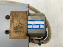 Load image into Gallery viewer, Siemens MOF6120 Series A Motor Operator, 120VAC 50/60 Hz. (Used)