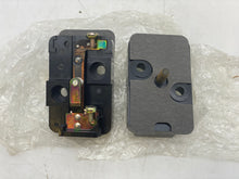 Load image into Gallery viewer, Allen Bradley Z-11014 Normally Closed Top Block Assembly *Box of (2)* (Open Box)