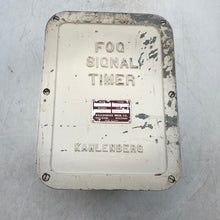 Load image into Gallery viewer, Kahlenberg M-411 Type 2-2283 Fog Signal Timer, Size 24VDC (Used)