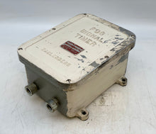 Load image into Gallery viewer, Kahlenberg M-411 Type 2-2283 Fog Signal Timer, Size 24VDC (Used)