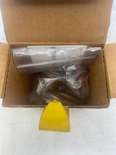 Load image into Gallery viewer, Parker 040293-03 Thermostatic Expansion Valve, 3/8&quot; to 1/2&quot;, *Lot of (3)* (Open Box)