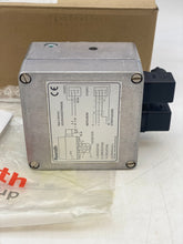 Load image into Gallery viewer, Rexroth Bosch Group 5610102150 Series EV07 E/P Pressure Regulator (Open Box)