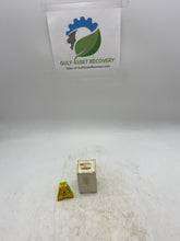 Load image into Gallery viewer, Dayton 6FLW8 Motor Start Capacitor 72-88MFD Round 220-250VAC *Lot of (5)* (Open Box)