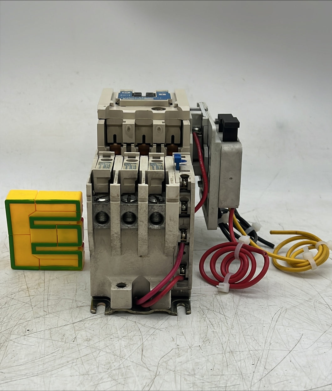 Eaton Cutler-Hammer AN16DN0EB Size 1 Starter w/ Start-Stop PB, 208V Coil (Used)