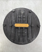 Load image into Gallery viewer, Aqua Signal 3662405000 Series 65 Yellow Stern LED Masthead Light (Used)