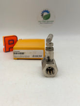 Load image into Gallery viewer, Parker V-508S6P Needle Valve Assembly, 1/2&quot; FNPT x 1/2&quot; FNPT (New)