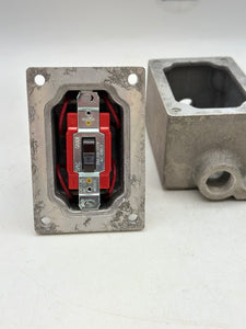 Cooper Crouse-Hinds EDSC218-SA Haz. Loc. 2-Pole Snap Switch w/ EDSC271-SA Body (Used)