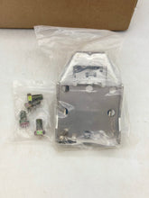 Load image into Gallery viewer, Parker PGI M-650S6P-VSH 3-Valve Manifold Asy. (New)