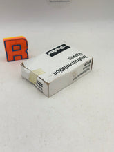 Load image into Gallery viewer, Parker 6A-HB4XK-SSP High Pressure Ball Valve, 3/8&quot;, 3-Way (New)
