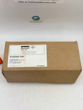 Load image into Gallery viewer, Parker PGI M-650S6P-VSH 3-Valve Manifold Asy. (New)