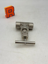 Load image into Gallery viewer, Parker 8F-U12LR-T-SS-ST Union Bonnet Valve (No Box)