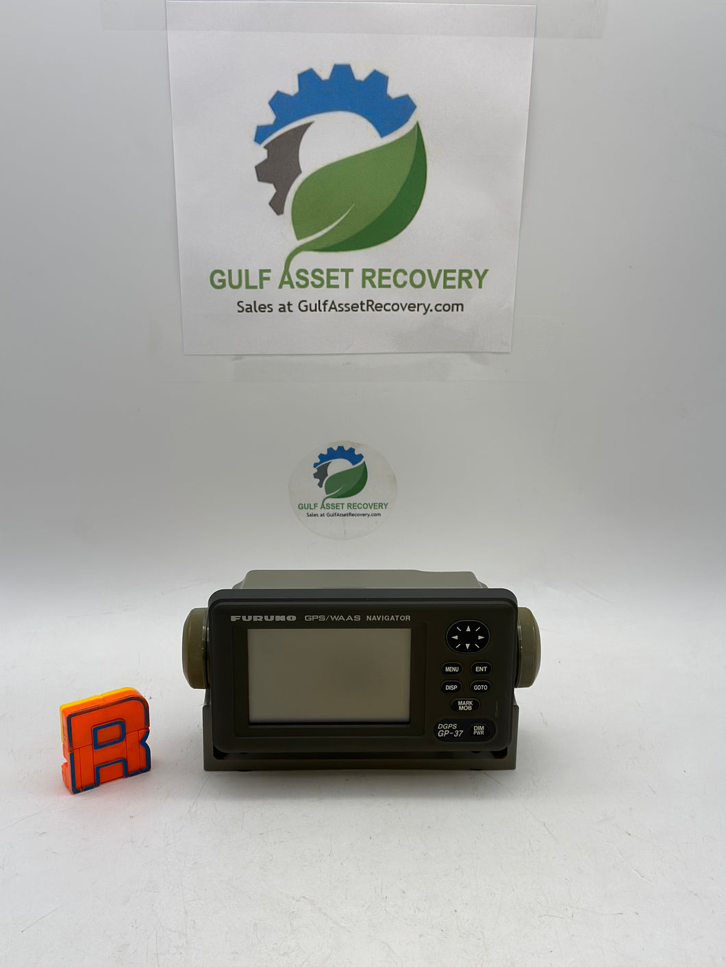 Furuno GP-37 GPS/WAAS Navigator Display Unit w/ Mount Bracket (For Parts)