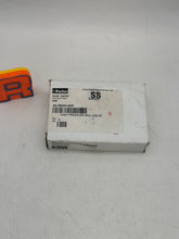 Load image into Gallery viewer, Parker 6A-HB4XK-SSP High Pressure Ball Valve, 3/8&quot;, 3-Way (New)
