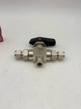 Load image into Gallery viewer, Parker 6A-HB4XK-SSP High Pressure Ball Valve, 3/8&quot;, 3-Way (No Box)