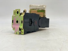 Load image into Gallery viewer, GE CR120BL01102 Industrial Latched Relay 600V Series A (No Box)
