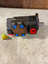 Load image into Gallery viewer, Benchmark 2520V012C14 Hydraulic Pump (No Box)