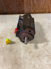 Load image into Gallery viewer, Benchmark 2520V012C14 Hydraulic Pump (No Box)