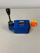 Load image into Gallery viewer, Rexroth Bosch R900589954 4WMM10J31/F Hydraulic Directional Control Valve w/Lever (No Box)