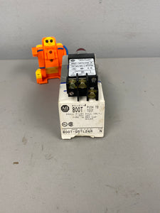 Allen-Bradley 800T-QSTL24R Series N Red Illuminated Push Button (New)