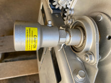 Load image into Gallery viewer, Hannay A7026-30-31-10.5 RT H10M 7000 Series Air Rewind Hose Reel (No Box)