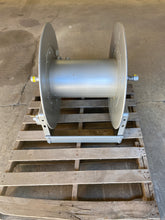 Load image into Gallery viewer, Hannay A7026-30-31-10.5 RT H10M 7000 Series Air Rewind Hose Reel (No Box)